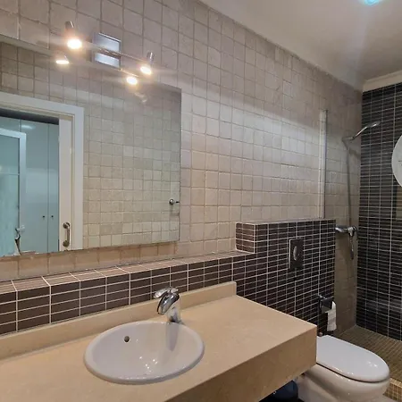 Appartement Mimosas 2 *